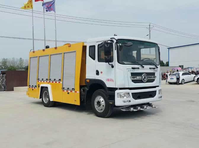 国六东风D9排水抢险车